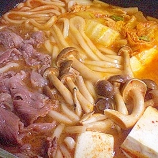 　「鍋キューブで！　牛肉のキムチうどん」　　♪♪